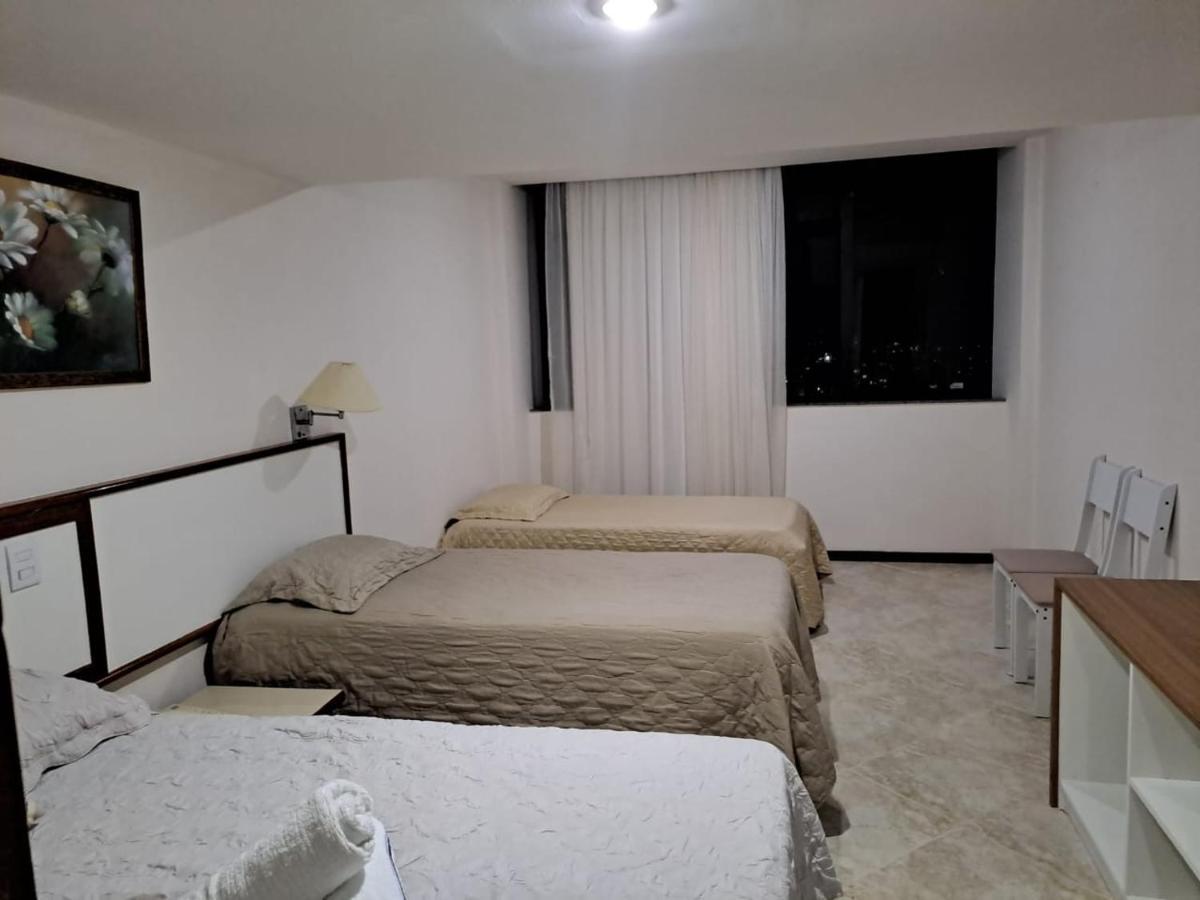 Apartamento Victoria Marina Flat 2203 - bairro nobre no melhor de Salvador e píer privado Exterior foto